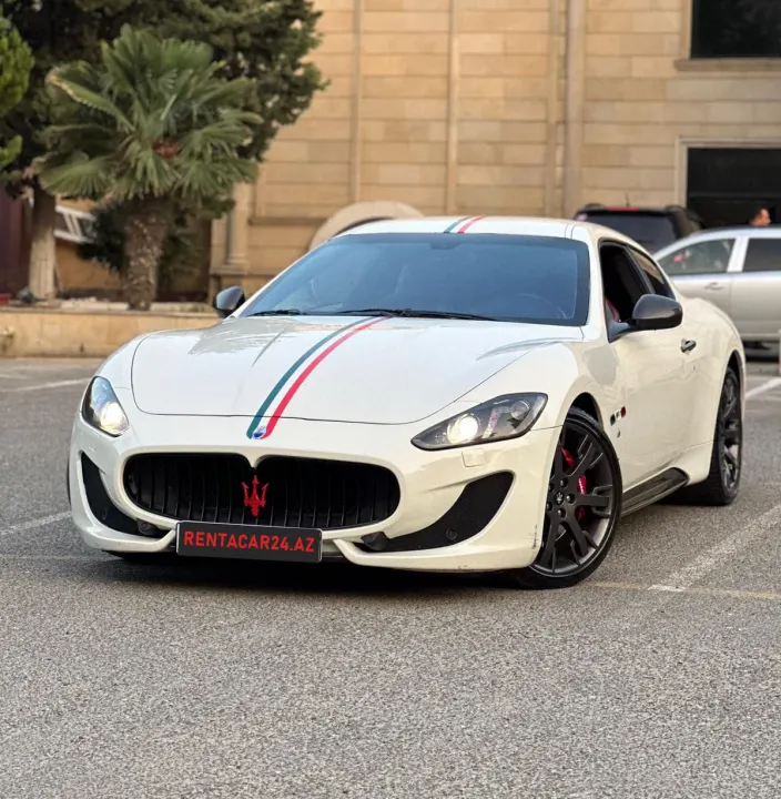 2016 Maserati Gran Turismo 4.8