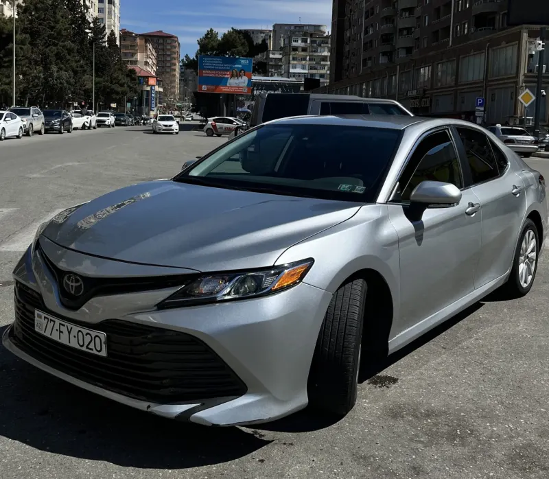 2020 Toyota Camry 2.5