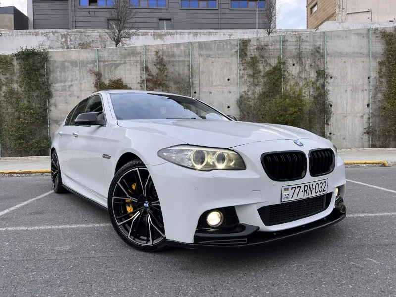 2016 BMW 528